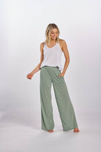 Load image into Gallery viewer, Evelyn Wide Leg Pant: Black/Oxford / 2XL