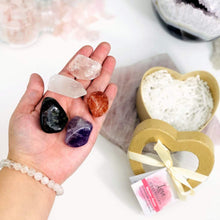 Load image into Gallery viewer, Crystal Healing Love Set of Stones