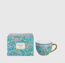 Load image into Gallery viewer, Lilly Pulitzer mug
